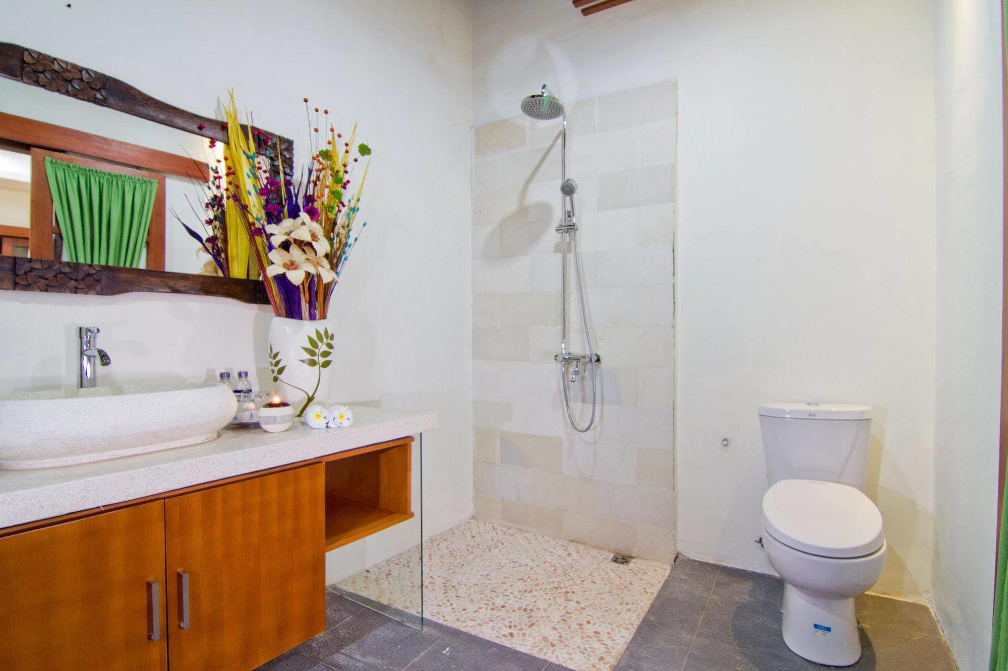 Maha Residence Guest House Jimbaran Екстериор снимка